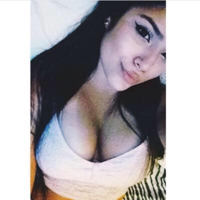 OfficiaIBaddies's tweet photo. @sugabunnyxo 😍😍❤️😩 #MUSTFOLLOW http://t.co/mNlXE8STF2
