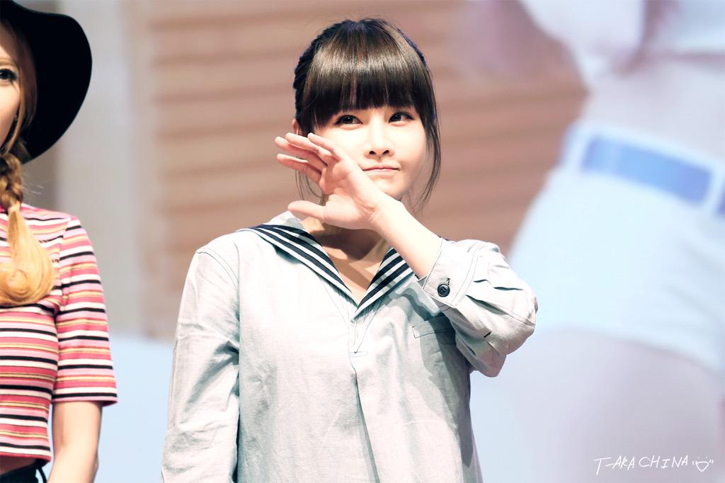 TARACHINA_TCN's tweet photo. 150819 http://t.co/0ogb3pfvcQ
