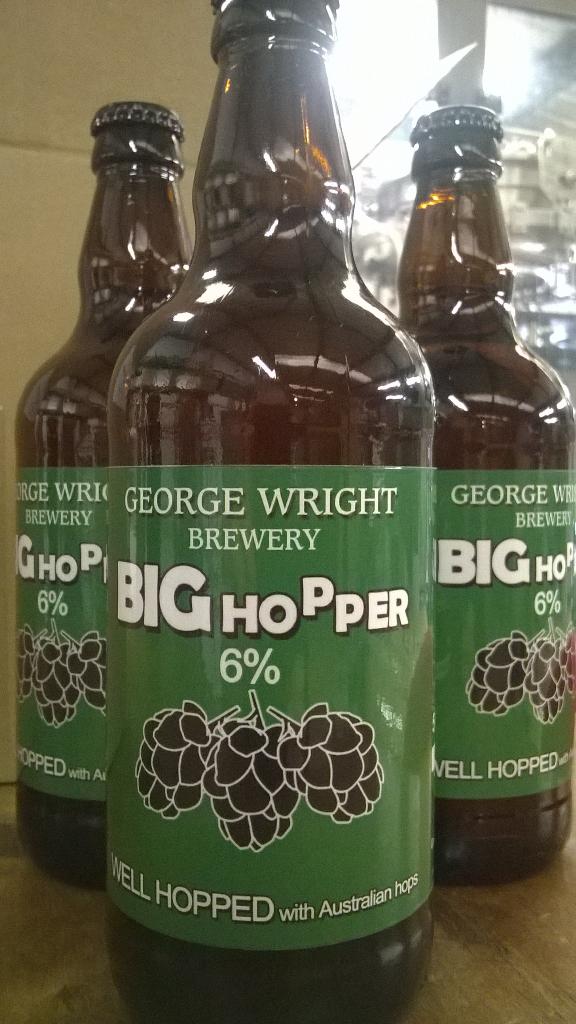 garywrightuk's tweet photo. 6% - little stronger than anything I normally bottle :-) http://t.co/mdKEeAA6f5
