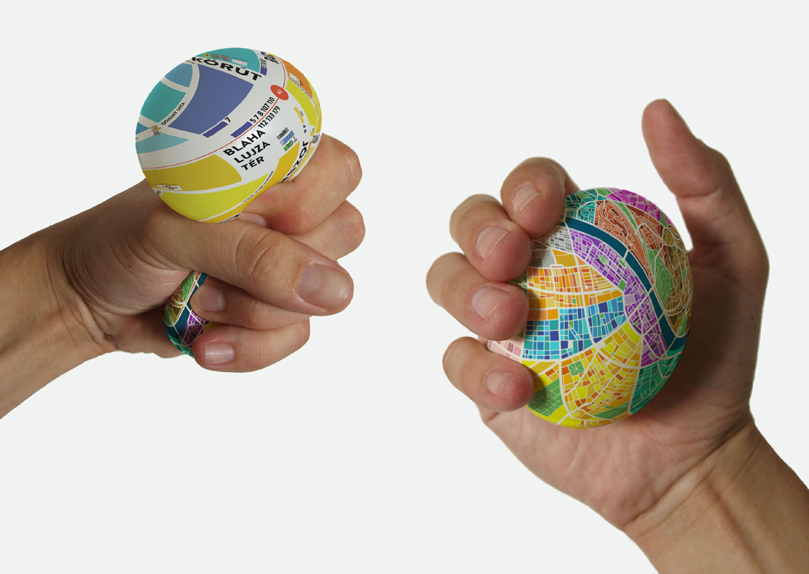 zeit15's tweet photo. Pour ne pas s'énerver sur le chemin ou inversement #eggmap 
http://t.co/uHZDH0AGkq #design via @designboom http://t.co/2bHa2qAI96