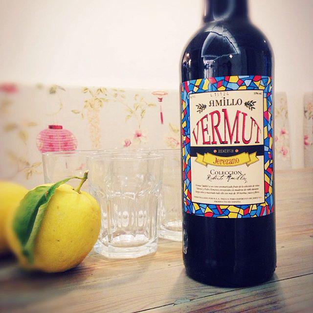 Jardinconvento's tweet photo. #vermut #amillo mañana miércoles os invitamos a conocerlo a partir de las 13h #slowlife #summer #vermutamillo http://t.co/juCpI48HIe