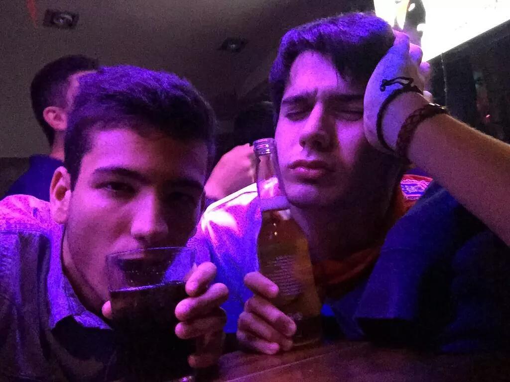 SalaInformalTaf's tweet photo. RT&amp;FOLLOW Si quieres que gane este selfie #SelfieInformal15 http://t.co/YK1SjJH3cz