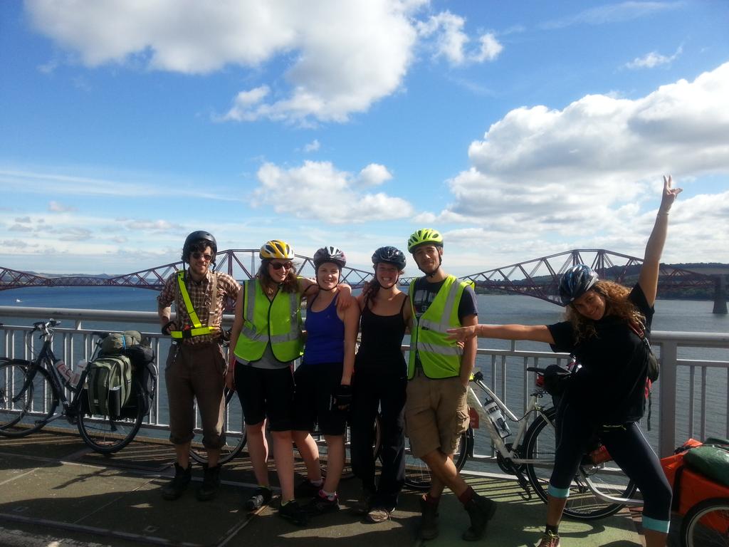StirlingATH's tweet photo. We are on the amazing forth road bridge with  @ocycletours @OteshaUK. A great day to cycle to Stirling. http://t.co/RnPLk8g6Tu