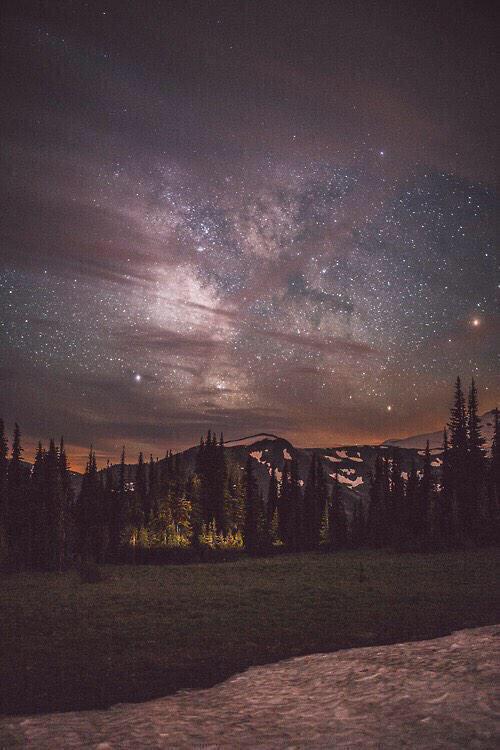 9GAG's tweet photo. Let's sit under the stars http://t.co/Cexa1g8aCB