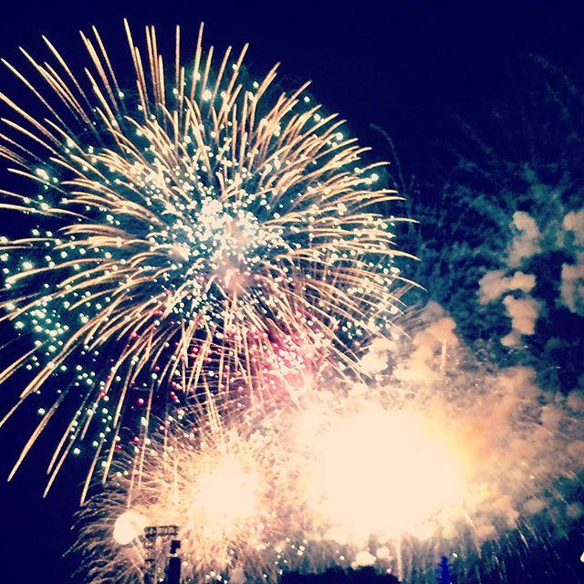 MagnaFest's tweet photo. Mission accomplished 🚀 by @sweetlaserbeams #phish #magnaball http://t.co/ghGXLGM1V8