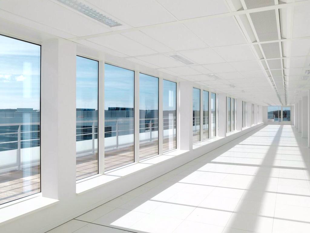 CLFGlass's tweet photo. El vidrio bajo emisivo #TERMICLIM deja pasar la luz no el calor.
#CLFGlass grupo CRISTALERÍA LAS FUENTES http://t.co/BbLPFgUmrI