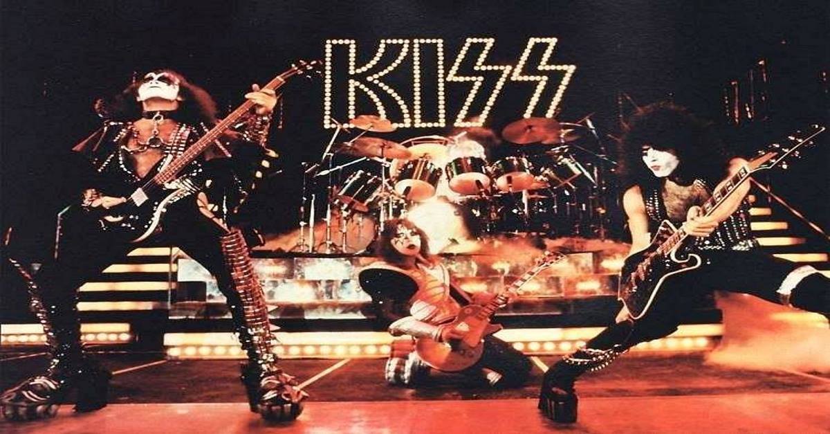 PrimaHotels: We wish a very  to international rock sensation, Gene Simmons, born in Jerusalem as H 