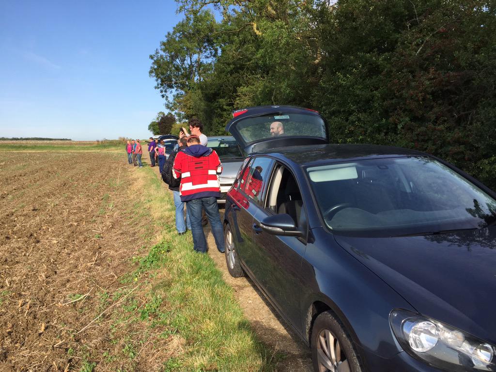 jonathanfurness's tweet image. We&apos;re at the launch site! Steady wind but sunny! @Raspberry_Pi #skycademy #teamnimbus
