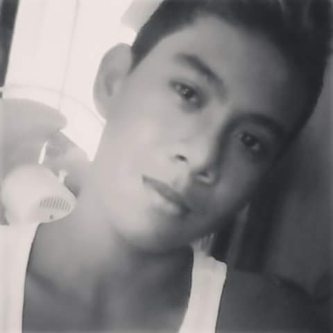 VjLeobert's tweet photo. Boring dito sa Sydney. Miss ko na yung electricfan sa pilipinas http://t.co/5dUcnJaDRu