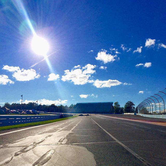 MagnaFest's tweet photo. I want to drive this track! #watkinsglen #phish #magnaball #raceway #voomvoom 🚗🚗🚗 by @therealstevenchang #phish #ma… http://t.co/LSyDhh7xn2