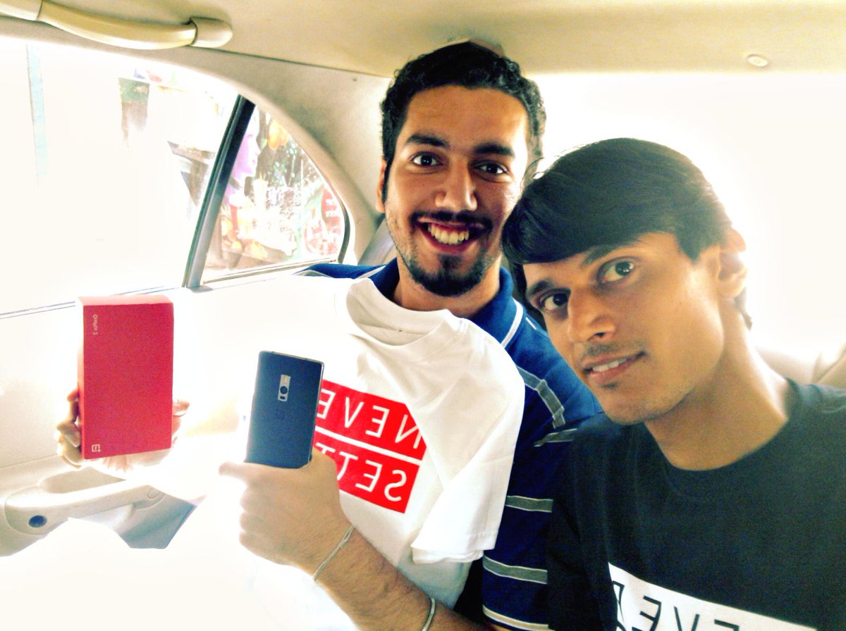 SamarthVermaSam's tweet photo. Thanks @OnePlus_IN and @Olacabs for getting my hands on the #2016Flagshipkiller
Amazing Phone #OlaOnePlus2 http://t.co/6vsTIud2x4