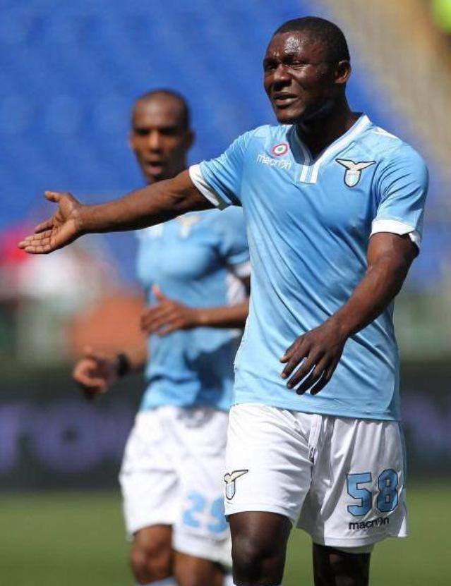 FCVideoNED's tweet photo. Joseph Minala is jarig! De speler van Lazio is 19 jaar geworden! 19? Ja, 19! http://t.co/JOX4tD3kIT