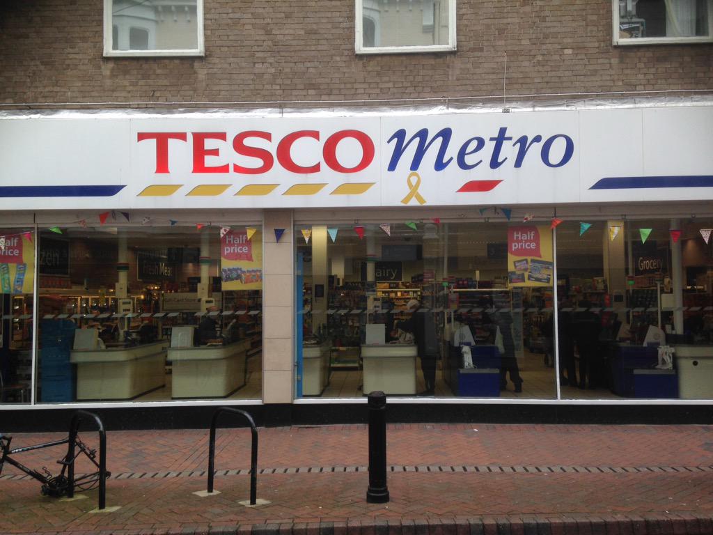 JCPJobsPlusMore's tweet image. Put customers first? ow.ly/UYvDF  then Tescos want to hear from you @TescoCareers