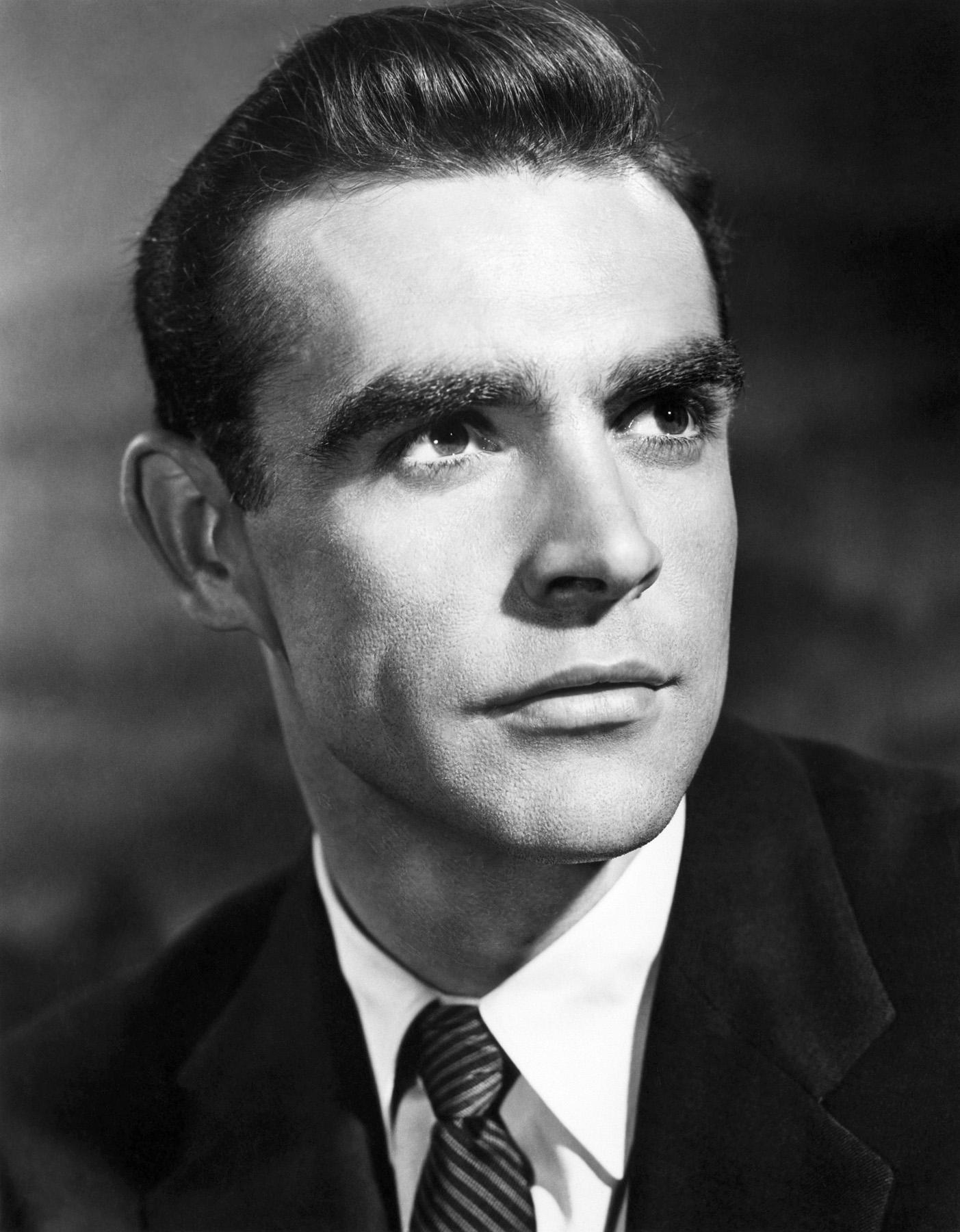 Happy 85th Birthday to the legendary Sir Sean Connery! Many happy years to come! 