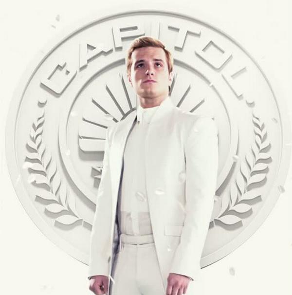 JenLaw4ever's tweet photo. Peeta Mellark transformation Tuesday. #WeArePanem #FallenSnow #MockingjayPart2 http://t.co/zjKJQgxNSE