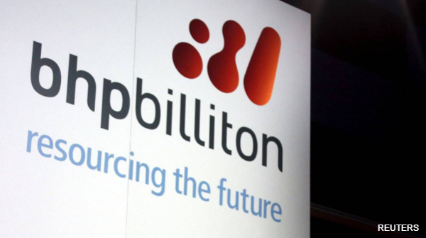 WSJbusiness's tweet photo. BHP Billiton profit plunges 86% in commodity downturn, @RhiannonHoyle reports http://t.co/Jmh2uWnqBW http://t.co/eTR7uwruHl