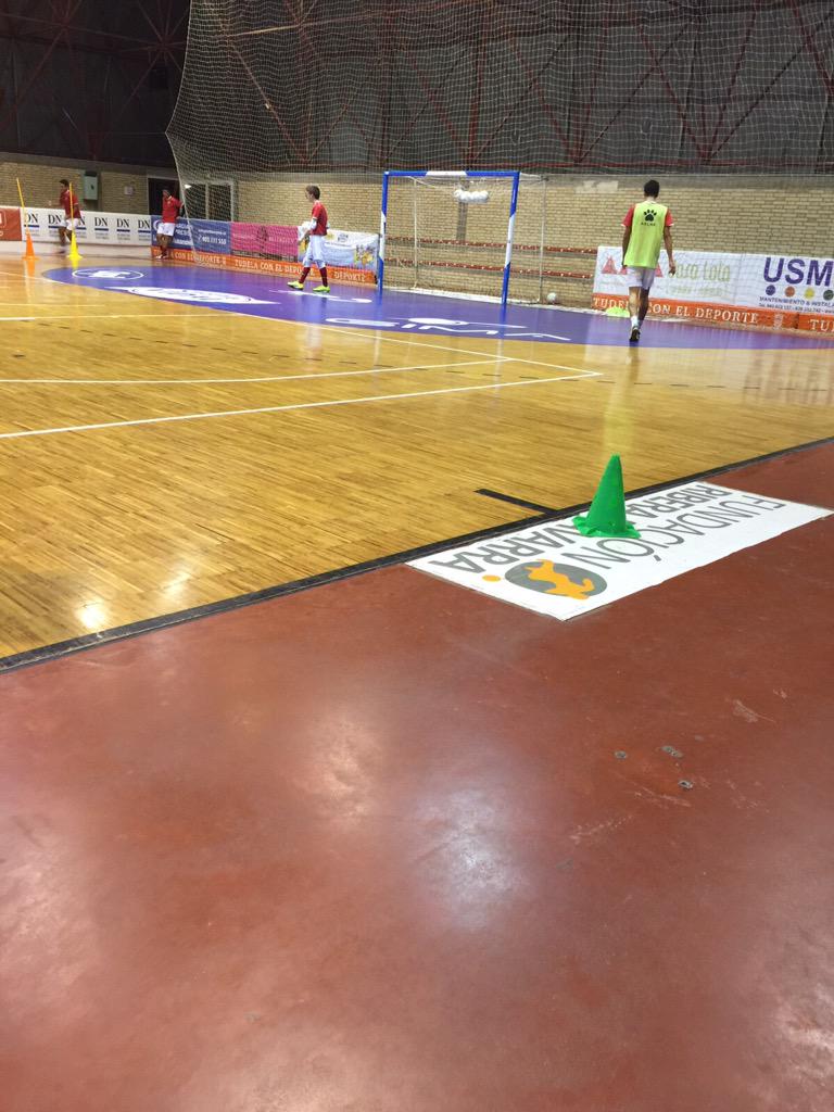 jlruizarriazu's tweet photo. Y ayer comenzó la pretemporada de nuestro juvenil División Honor.
Nuestros equipos van comenzando!! http://t.co/xvgVzPB7Ho
