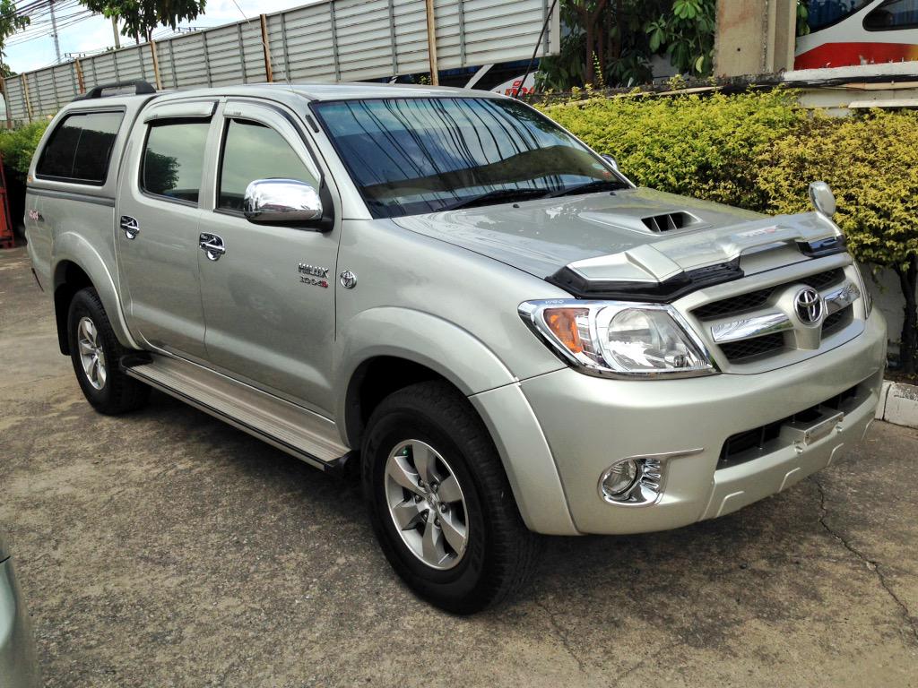 SamMotors's tweet photo. #2008 #TOYOTA #HILUX #VIGO #DOUBLECABIN #SINGLECABIN #FORTUNER #DIESEL #4WD shipped to #MOMBASA #KENYA http://t.co/HwJqj85gnL