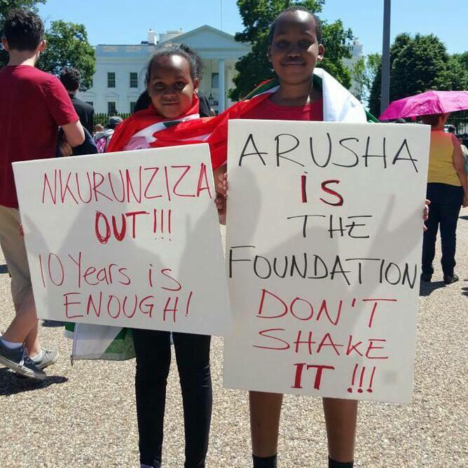 OnevoiceEA's tweet image. #Burundi : Paranoia at high stage : Around Bujumbura Airport vegetation is burning : #Clearest