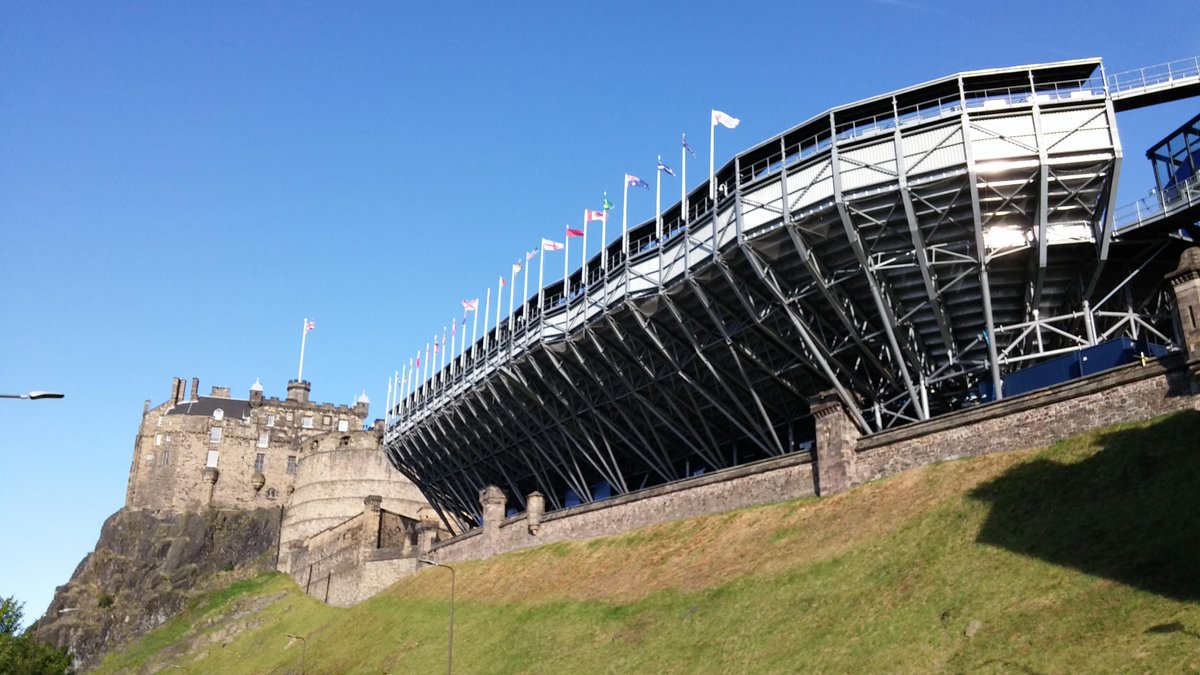 edfests's tweet photo. Taken a fab #edfests photo? Tag it #myedfests and we'll put our favourites on the website! Here's @edinburghtattoo! http://t.co/ydp1qEB7OC