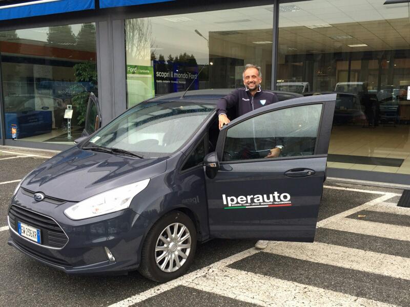 Nuova auto per coach <a href="/CorbaniFabio/">Fabio Corbani</a> grazie a Iperauto