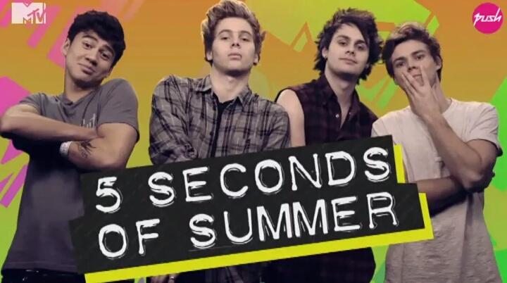 i5sosupdates's tweet photo. Rt if you  REALLY want them to WIN! @5SOS 
Lets make them proud! -Lotte
#ShesKindaHotVMA http://t.co/1Q3OYoRsQu