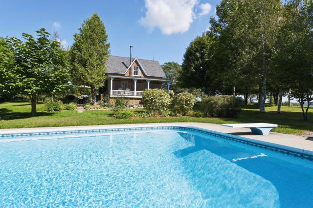 How to Change the Sand in Your Swimming Pool Filter hubs.ly/H015XcK0