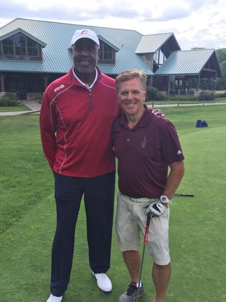 .@campyrussell and yours truly being challenged <a href="/cavs/">Cleveland Cavaliers</a> corporate sponsorship outing <a href="/stonewater/">Gerda Lattey</a>