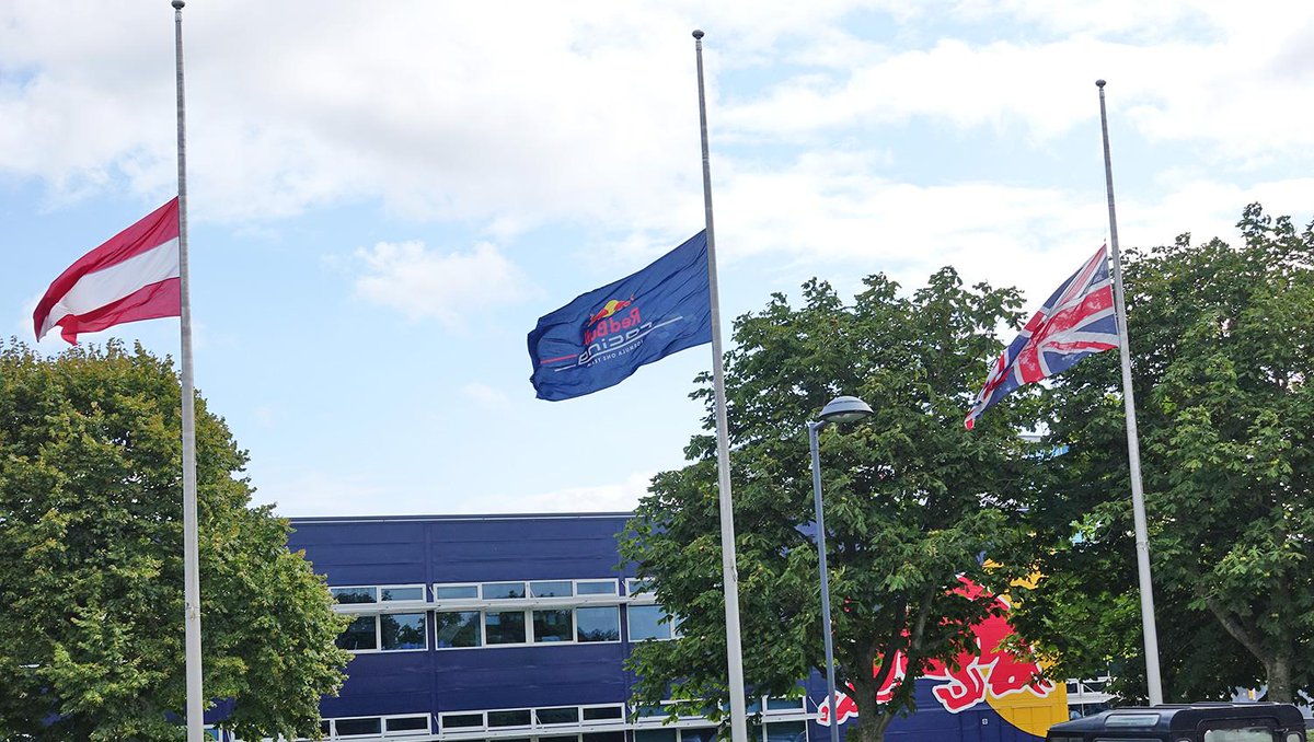 redbullracing's tweet image. Flags at half-mast for Justin, well known here in Milton Keynes from his Jaguar days: win.gs/1JtfWOo #F1