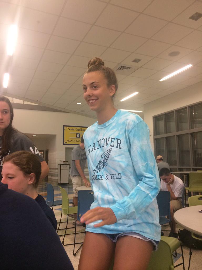 HHSHurdlers's tweet photo. Hurdles star Emma Buckley spotted at HHS leadership breakfast... What a humble soul ❤️ http://t.co/QYBQSS9bKd