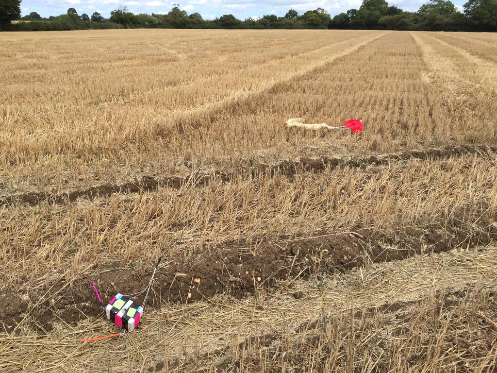 jonathanfurness's tweet image. Payload retrieved! #teamnimbus #skycademy @jrobinson_uk @daveake  @Raspberry_Pi @IvyChimneys