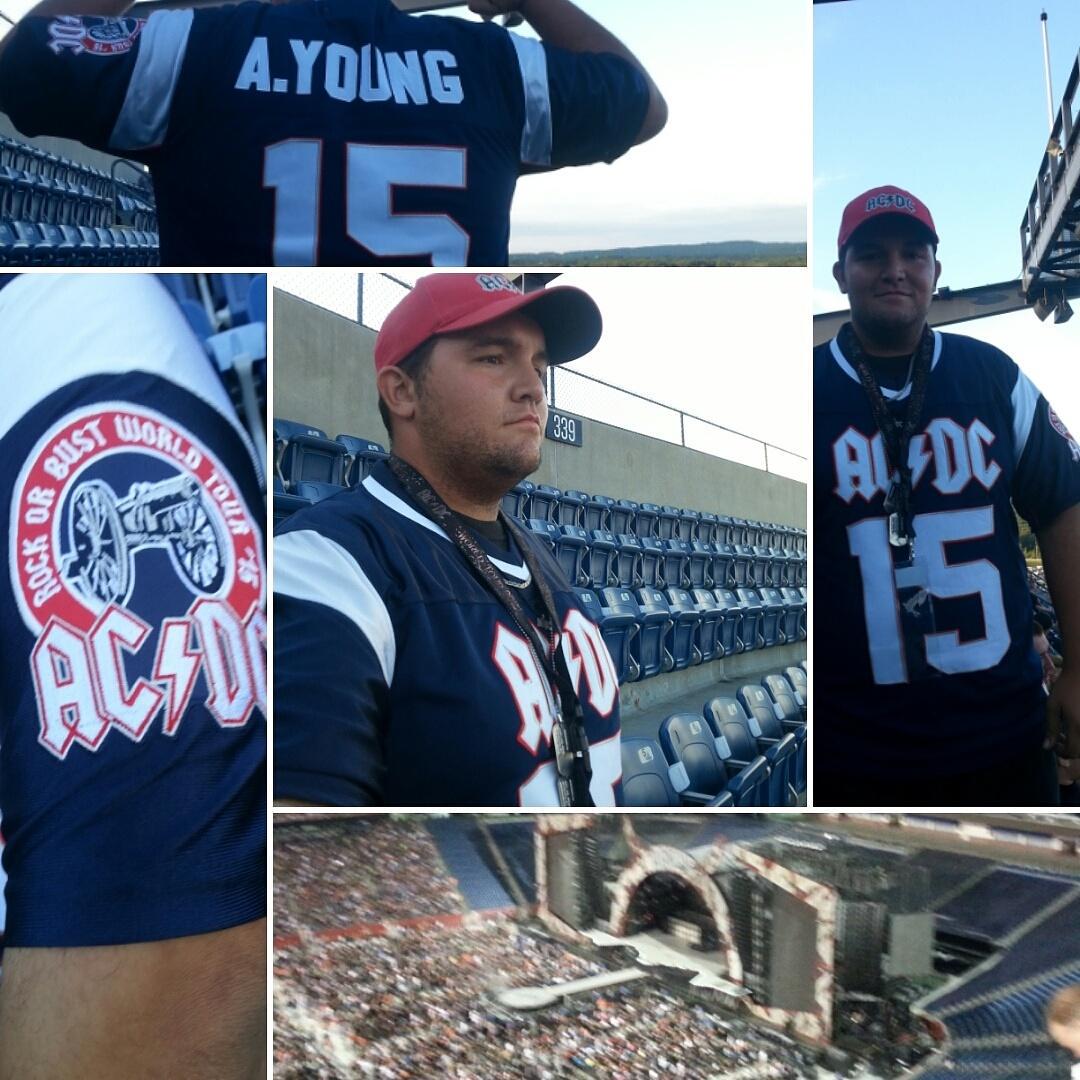 stillsharp667's tweet image. #acdc #rockorbustworldtour