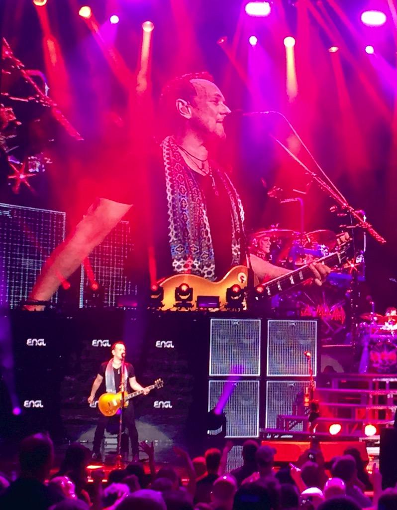 Wishing a very happy and HEALTHY birthday to the great Vivian Campbell!  