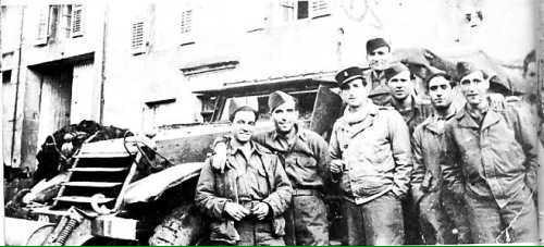 enricmorera's tweet photo. Fa 71 anys Paris va ser alliberat  dels nazis. Gràcies Amado Granell i lluitadors per la llibertat #Paris2015 http://t.co/KTHrCQTzGx