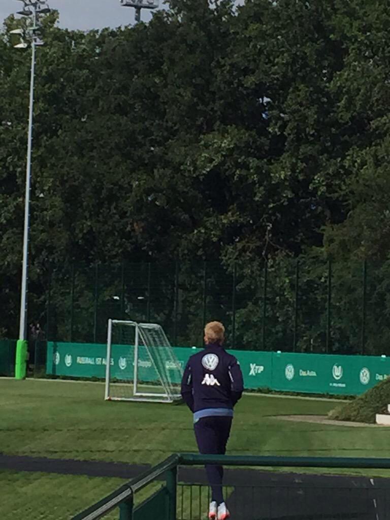 CNQgj4dU8AABvdC.jpg:large