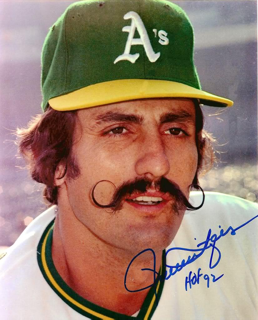 Happy birthday to the man, the myth, the mustache Hall of Famer Rollie Fingers. 