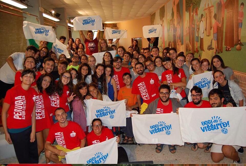 elenaspini25's tweet photo. •una grande famiglia• 
Acpg#campo#2k15#marche#azione#cattolica http://t.co/7r4Im4CFN7