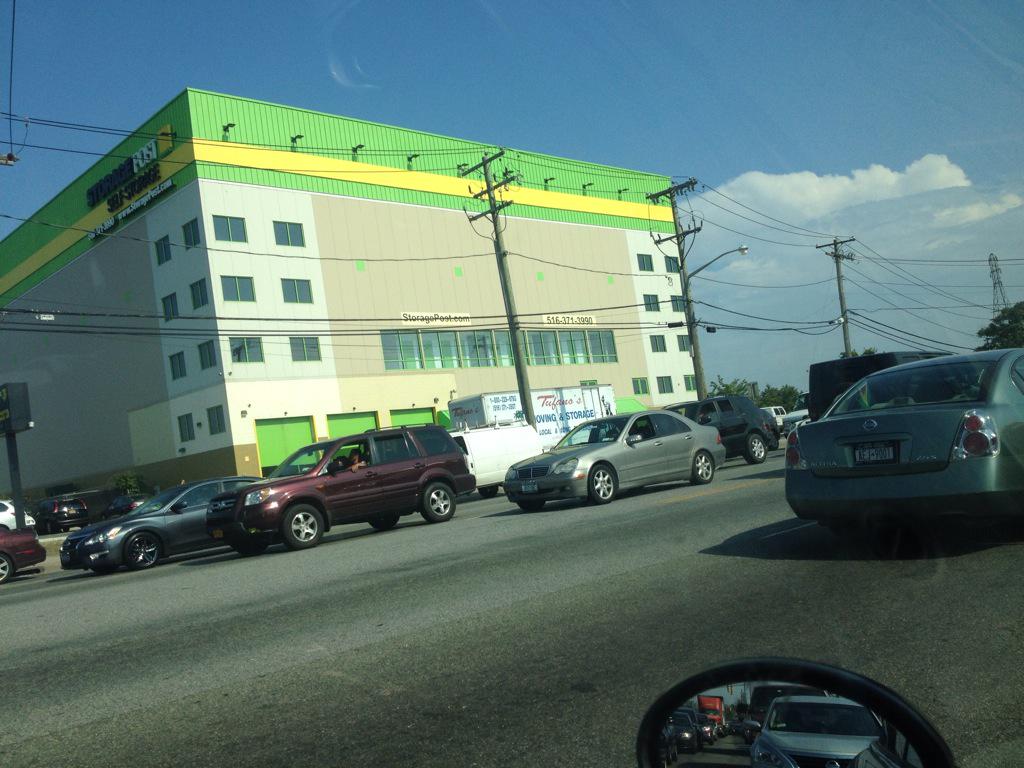 moveology's tweet image. Tufano Moving #moving at @StoragePost #BusySummerMoving