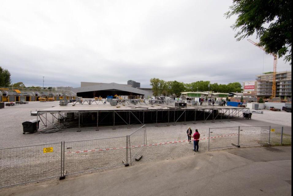 Der Aufbau ist schon in vollem Gange :) #nuke15