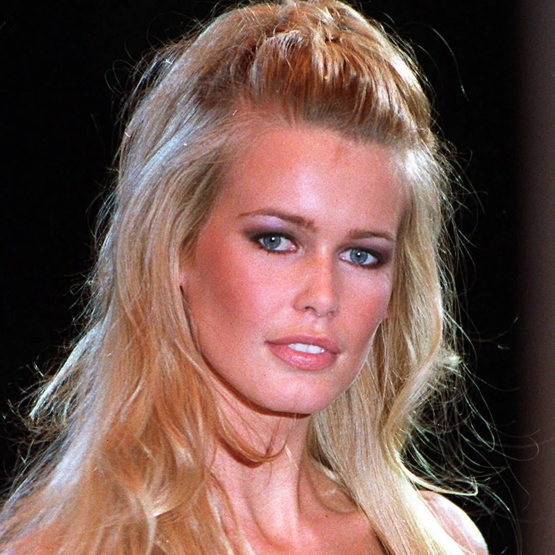 Happy Birthday Claudia Schiffer     xoxo 