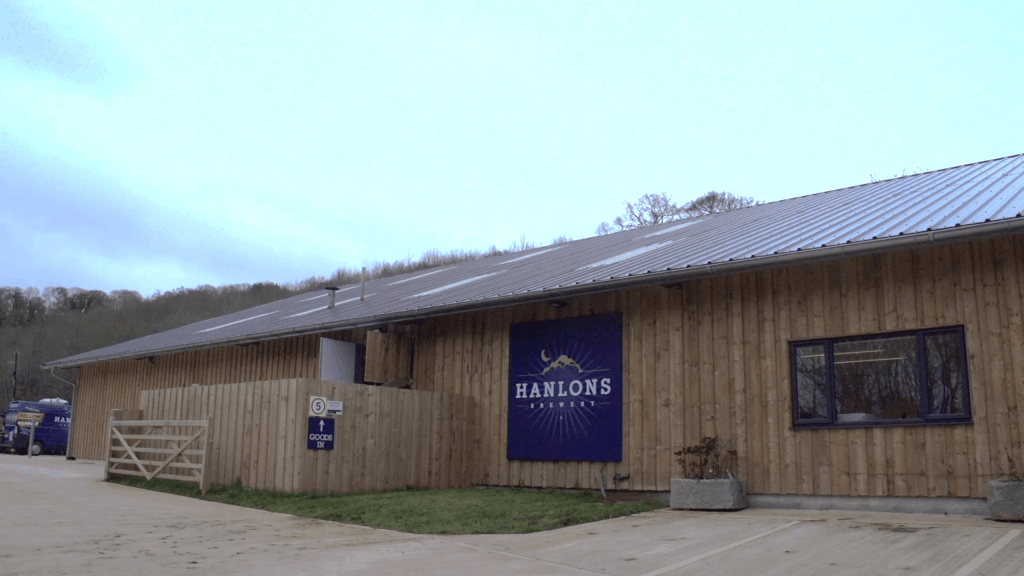 damocross's tweet photo. Hanlons Brewery Video Production - https://t.co/nKUxSujFuv http://t.co/LNUxzbjonT