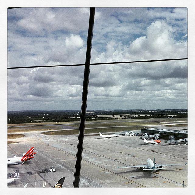 DeltaBravo33's tweet photo. Instagram : by bravotango88 - First long haul passenger service this summer, Thomas Cook #A330 in the push. #stanstโฆ http://t.co/EauaYCyPM1