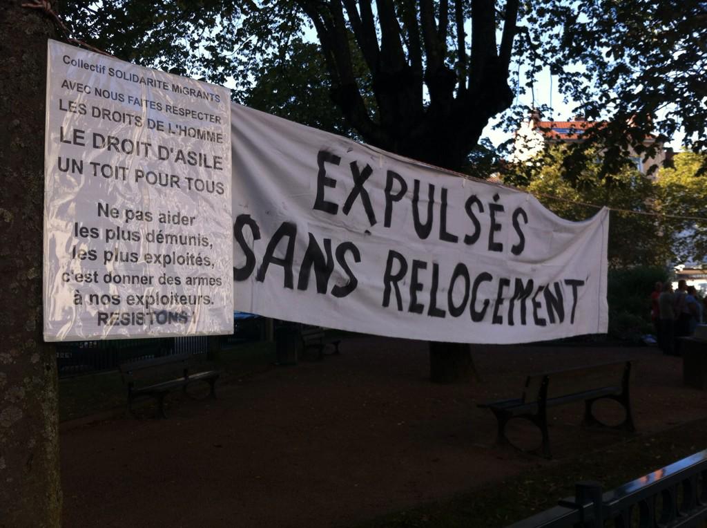 Migrants évacués Bourg-en-Bresse, collectif Solidarité migrants dvt Préf pr tver solutions hébergement <a href="/RadioB_Bourg/">Radio B</a>