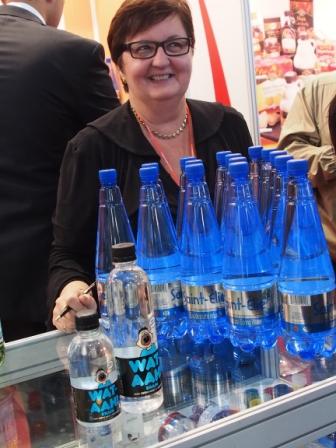 BorealWaterNews's tweet photo. Get to know the people behind BRWC, part 1 : Francine Lavoie Chairman &amp; CEO of #BRWC &amp; St-Elie http://t.co/nl4dvNsIbJ http://t.co/kS4qOSKui0