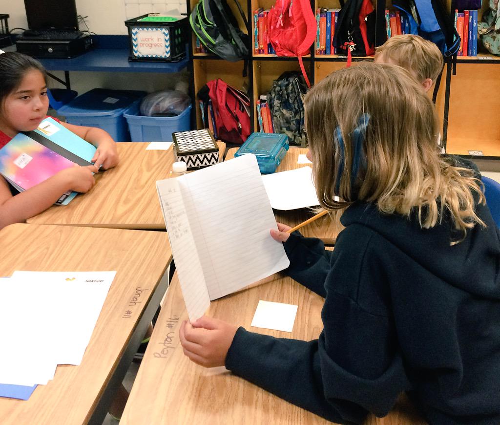 misswoodsroom's tweet photo. Students brainstormed #quicklists, shared their ideas orally, and then wrote #kernelessays. @gretchbernabei #chcolts http://t.co/dfSgZGPReA