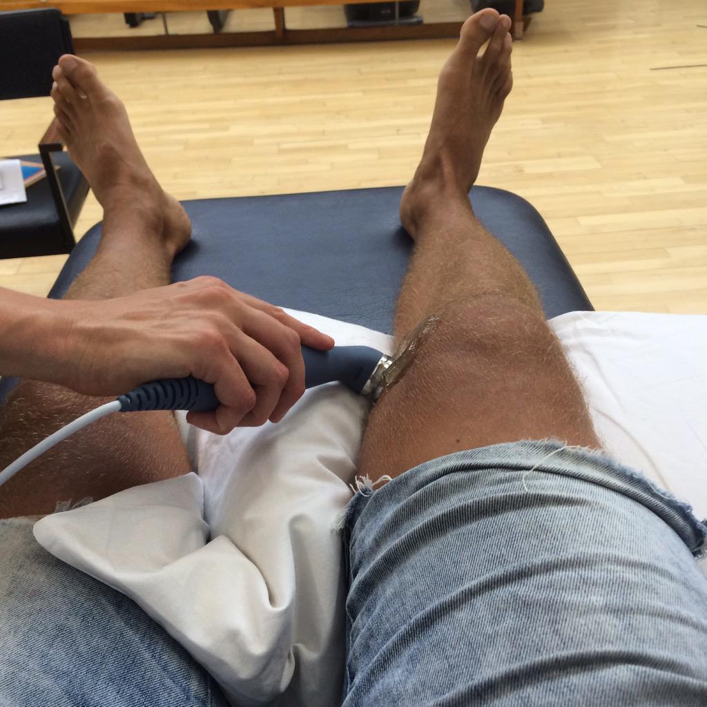 njbcoates's tweet image. Checking for knee babies, can't wait for my little ones to hatch! 😁 #knoffspring #kneehab #ultrasound