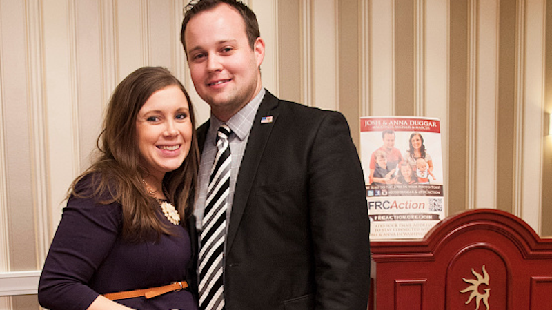 someecards's tweet photo. A post about how to raise your daughter so she doesn't end up like Anna Duggar went viral. http://t.co/JJE1eOeihO http://t.co/2DX8ntPpTK