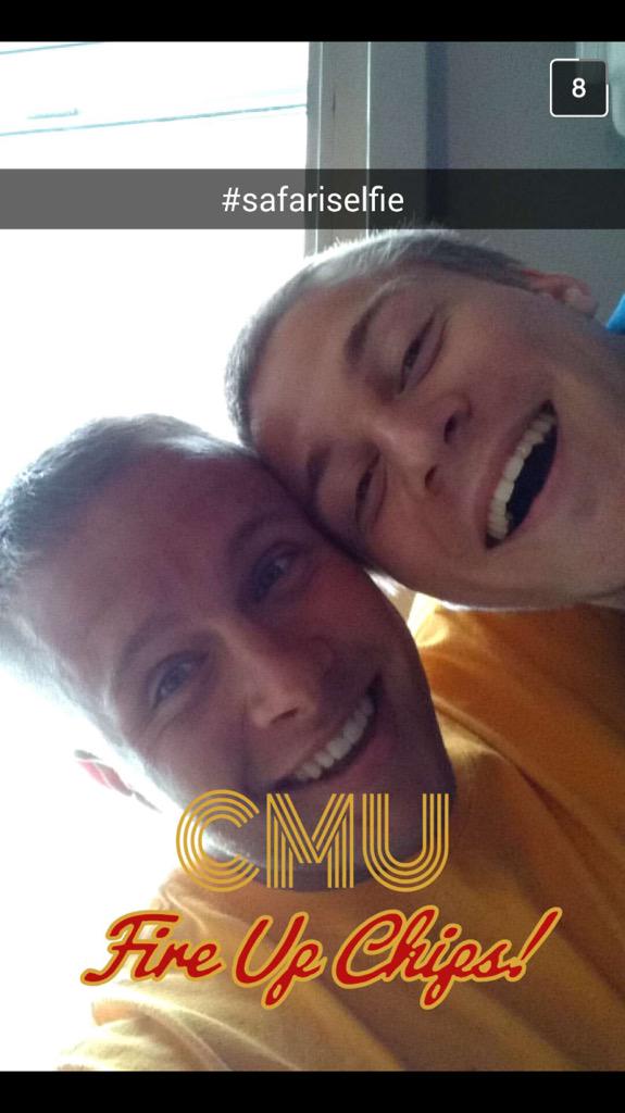 CMLIFE tweet picture