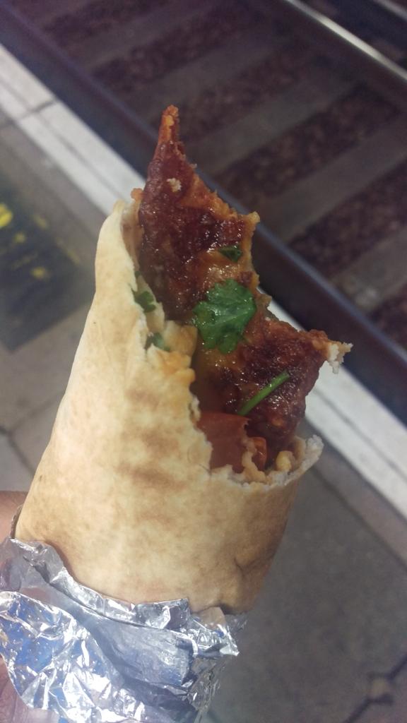 sam4u2tweet's tweet photo. @leonrestaurants this is not quite cutting it as good food; Halloumi Wrap from your More place London Bridge branch. http://t.co/m3HD5miGav