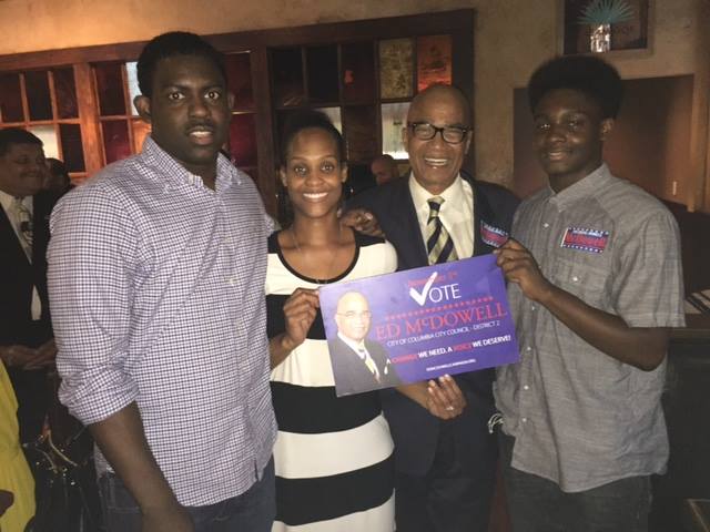 votemcdowell1's tweet photo. #youngpeopleED #TEAMMCDOWELL http://t.co/ivLkz90VLD